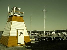 Der Leuchtturm im Fürstenberger Wassersportzentrum